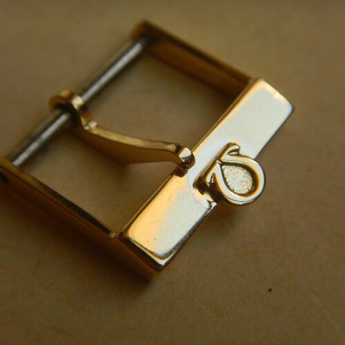 16 MM BOUCLE OMEGA EN OR 18 K ANNÉES 60 ÉTAT NEUF