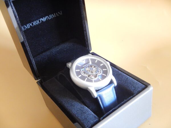 EMPORIO ARMANI AUTOMATIC COEUR OUVERT SQUELETTE NEUVE GARANTIE 2 ANS ACIER MAT