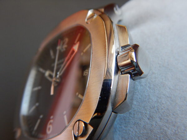 SUPERBE BURBERRY SPORT CHIC "THE BRITAIN" AUTOMATIC SWISS FULL SET PARFAIT ÉTAT – Image 12