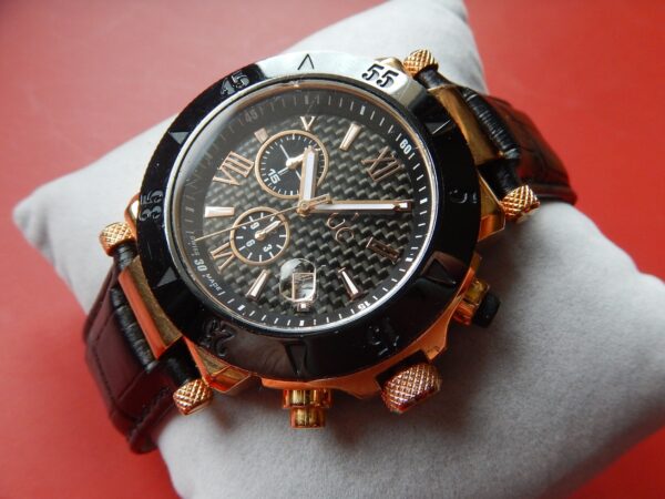 CHRONO GUESS COLLECTION DORÉE ROSE PVD NOIR BOITE PAPIERS GARANTIE 2ANS TOP ÉTAT