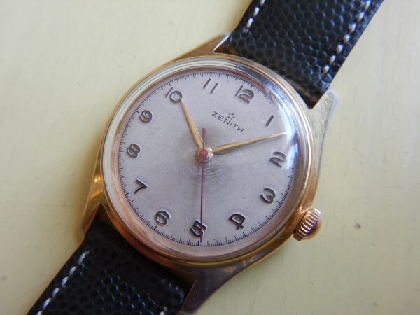 1962 ZENITH "CALATRAVA" REMONTAGE MANUEL CALIBRE 106-50-6 RÉVISÉE GARANTIE 2 ans – Image 4