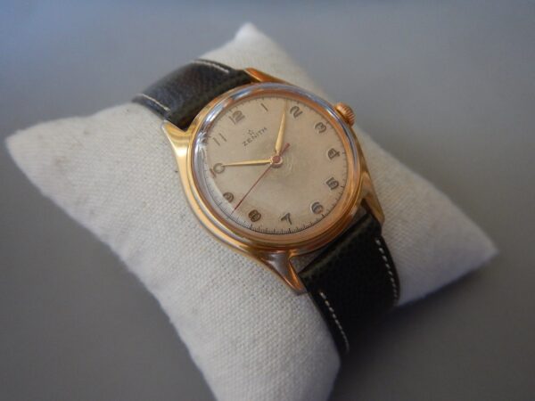 1962 ZENITH "CALATRAVA" REMONTAGE MANUEL CALIBRE 106-50-6 RÉVISÉE GARANTIE 2 ans – Image 2
