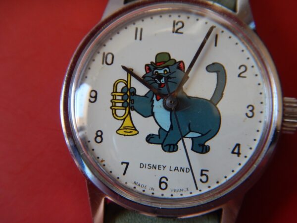 TRÈS RARE MONTRE DISNEY SCAT CAT ARISTOCHATS DÉBUT 70 REMONTAGE MANUEL TOP ÉTAT – Image 9