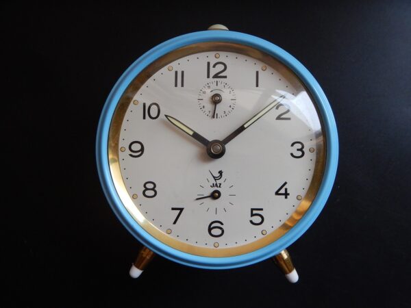 N.O.S. STOCK NEUF ANNÉES 70 PENDULETTE REVEIL JAZ BLEU DANS SA BOITE D'ORIGINE
