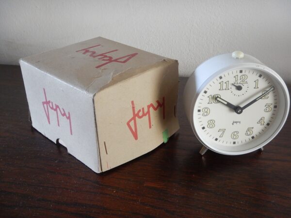 PENDULETTE REVEIL JAPY STOCK NEUF ANNÉES 70 DANS SA BOITE D'ORIGINE JAMAIS VENDU – Image 2