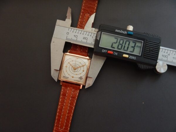 MYTHIQUE MONTRE REGLIA ORTF TÉLÉVISION ANNÉES 60 REMONTAGE MANUEL GARANTIE 2 ans – Image 13