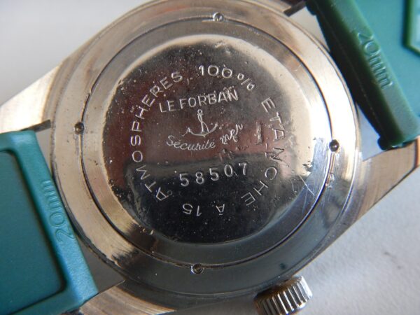 ANNÉES 70 RARE LE FORBAN SÉCURITÉ MER SKIN DIVER ACIER REMONTAGE MANUEL HS P75 – Image 17