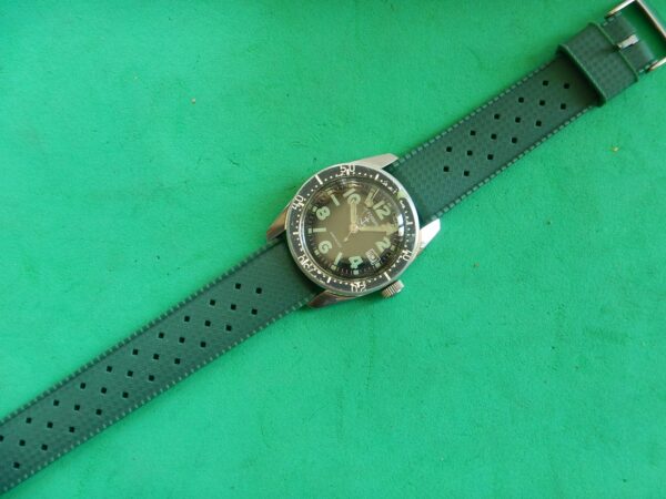ANNÉES 70 RARE LE FORBAN SÉCURITÉ MER SKIN DIVER ACIER REMONTAGE MANUEL HS P75 – Image 8