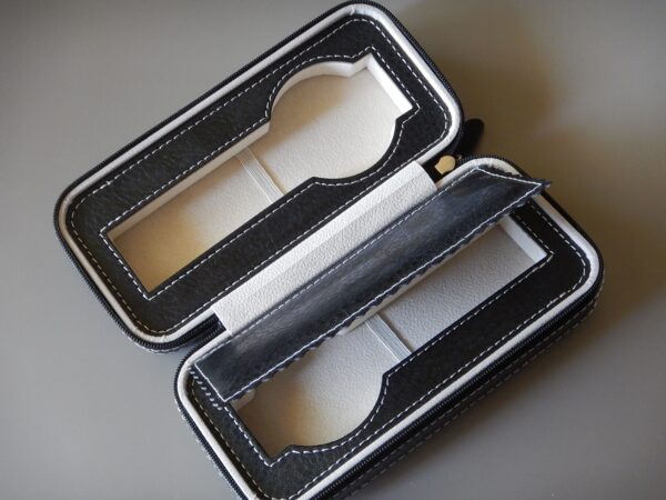 POUR 2 MONTRES BOITE BOX POCHETTE BOITIER COFFRET ETUI NOIR COUTURE BLANCHE