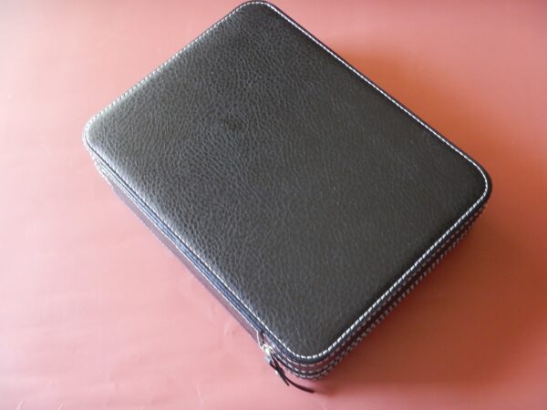 POUR 8 MONTRES BOITE BOX POCHETTE BOITIER COFFRET ETUI NOIR COUTURE BLANCHE – Image 5