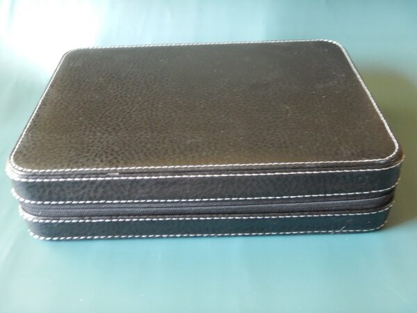 POUR 8 MONTRES BOITE BOX POCHETTE BOITIER COFFRET ETUI NOIR COUTURE BLANCHE – Image 6