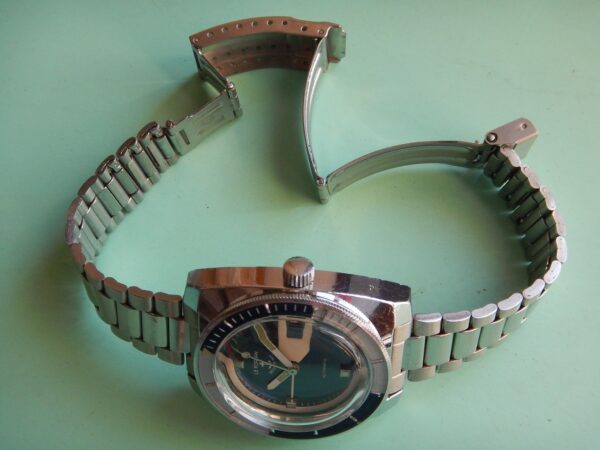 1974 GRANDE LE FORBAN 37,3 mm SÉCURITÉ MER SKIN DIVER ACIER AUTOMATIC MHS P75 OTO – Image 4