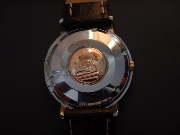 1966 CHRONOMETRE OMEGA CONSTELLATION CADRAN PIE PAN AUTOMATIQUE OR ROSE & ACIER – Image 10