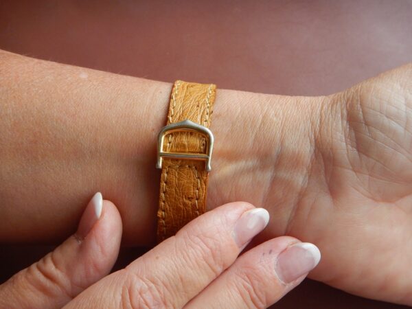CARTIER TANK MUST VERMEIL BOUCLE DEPLOYANTE RARE CADRAN 3 ORS DANS SA POCHETTE – Image 16