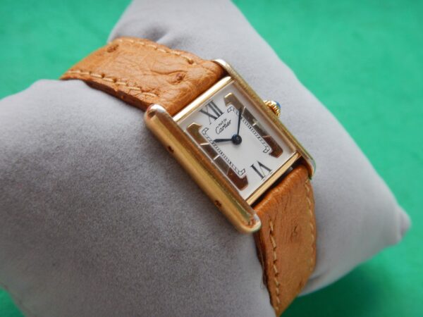 CARTIER TANK MUST VERMEIL BOUCLE DEPLOYANTE RARE CADRAN 3 ORS DANS SA POCHETTE – Image 4
