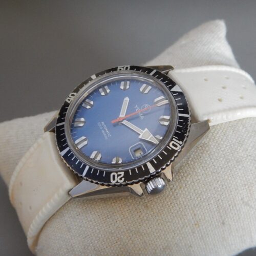 1976 YEMA SOUS MARINE SKIN DIVER ACIER AUTOMATIC SUPER ÉTAT RÉVISÉE GARANTIE