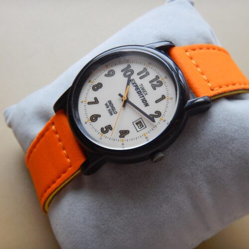 MONTRE TIMEX ULTRA PRATIQUE EXPEDITION VEILLEUSE DE NUIT SUPERBE ÉTAT