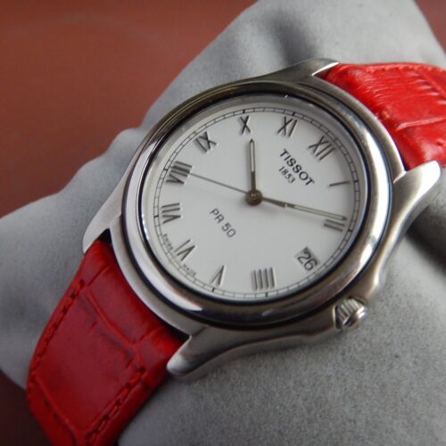 SUBLIME TISSOT ACIER PR 50 INSPIRÉE DES ANNÉES 60 TOP ÉTAT RÉVISÉE GARANTIE 2ANS