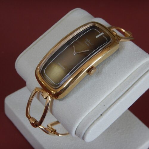 70' TYPIQUE MONTRE SEVENTIES INCURVÉE STOCK NEUF REMONTAGE MANUEL FHF 36 SUISSE